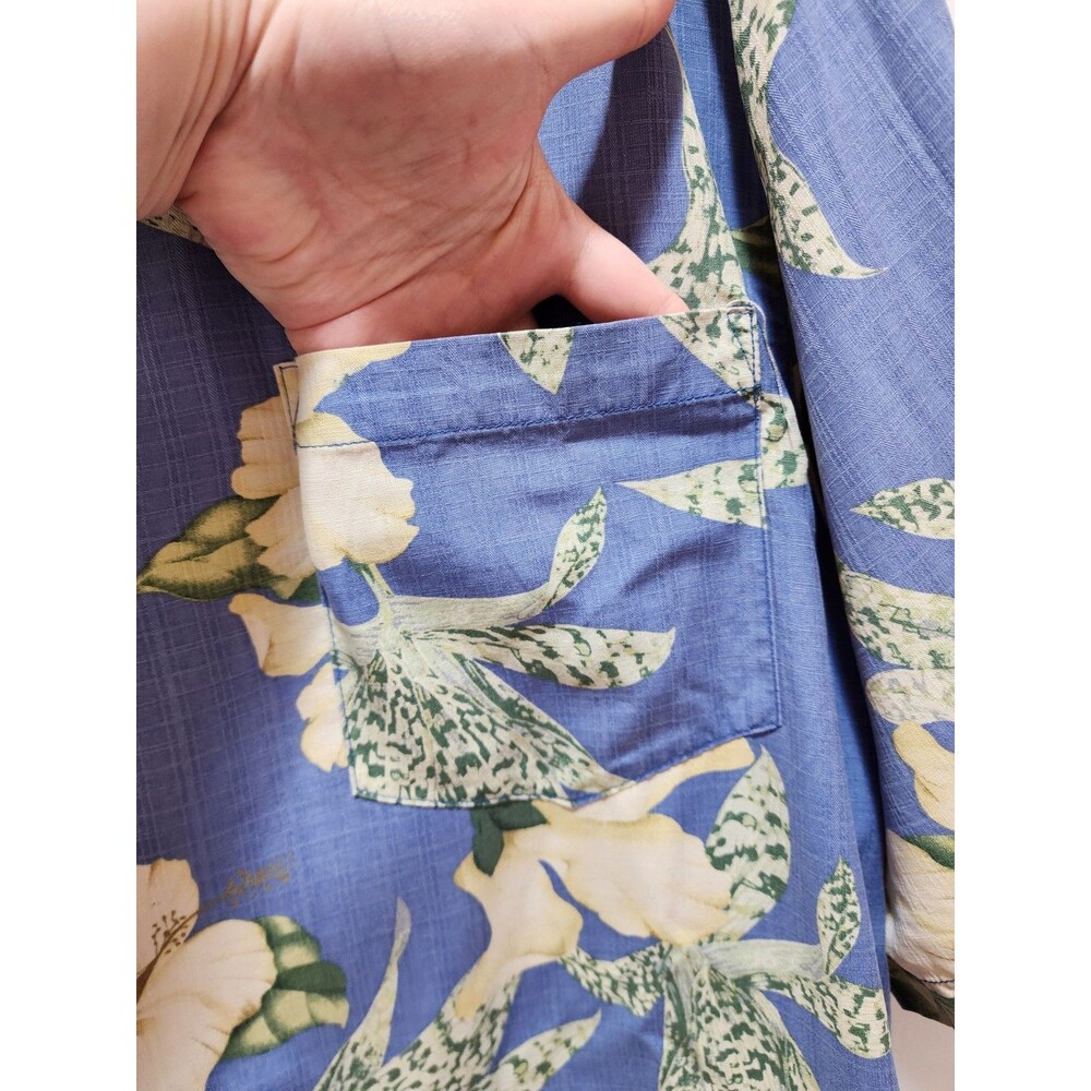 Bermuda Bay Men XL Blue Green Leaf Shirt Button Silk Tropical Vaca Hawaiin Aloha - Picture 5 of 14